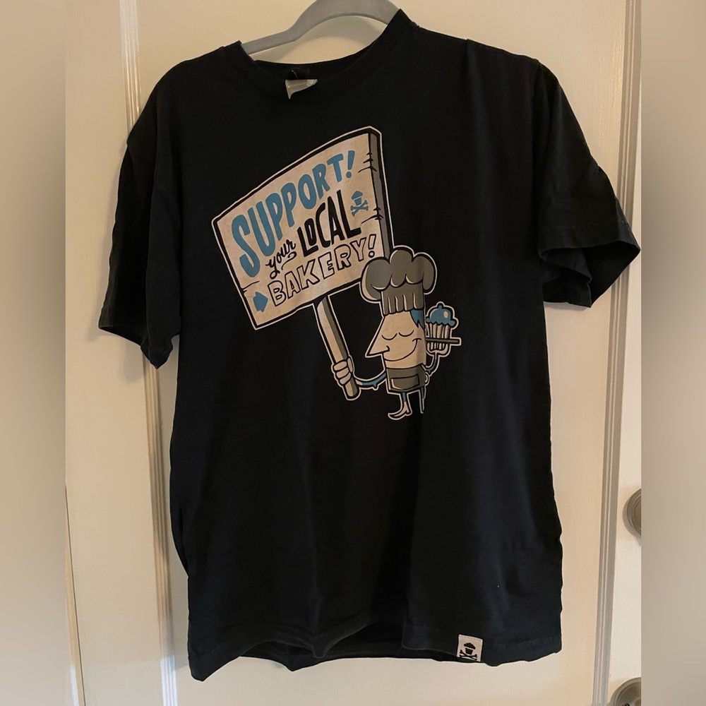 Johnny Cupcakes Support Local Black T-Shirt Size Men’s Large